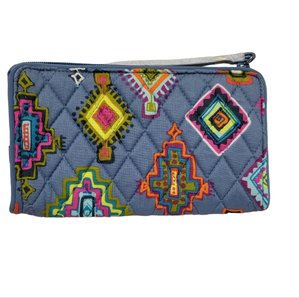 Vera Bradley RFID Front Zip Wristlet Wallet ~ Painted Medallions ~ Retired ~ New